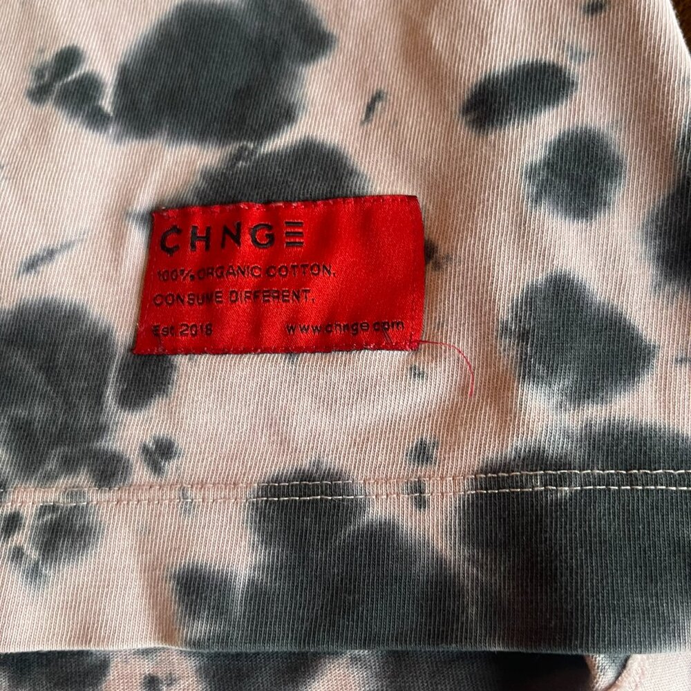 CHNGE Long-Sleeved Organic Cotton Tie Dye Shirt - Picture 4 of 13